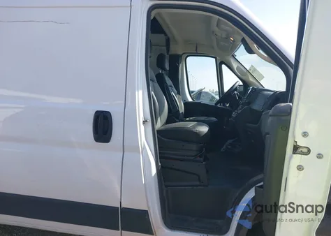 2025 Ram Promaster 2500 from USA, damaged, VIN 3C6LRVDG7SE504103